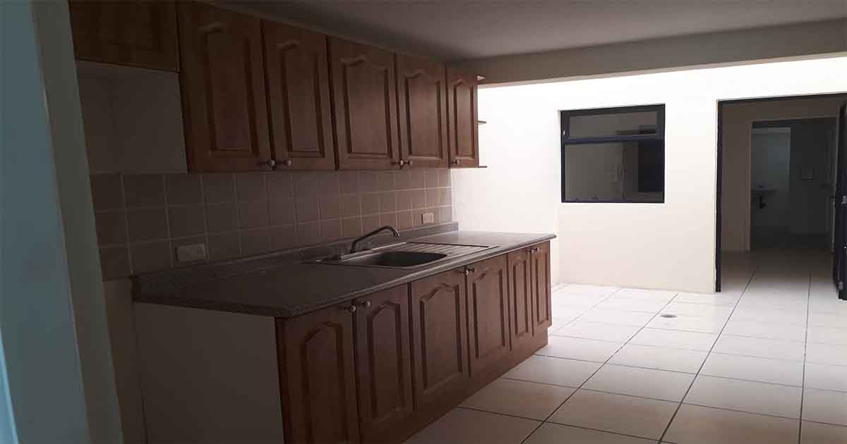 Venta de Casa o Casas, Terrenos, Propiedades, Apartamentos, Inmuebles en Guatemala, zona 11, zona 7, zona 2, zona 18, zona 16, Mixco, Carretera Al Salvador, Fraijanes, Santa Catarina Pinula, Antigua Guatemala, Villa Nueva, Villa Canales, San Miguel Petapa - Venta o Alquiler de Casas En Guatemala